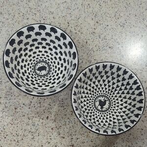 Godinger White Ceramic Bowl with Black Animal Silhouette Pattern